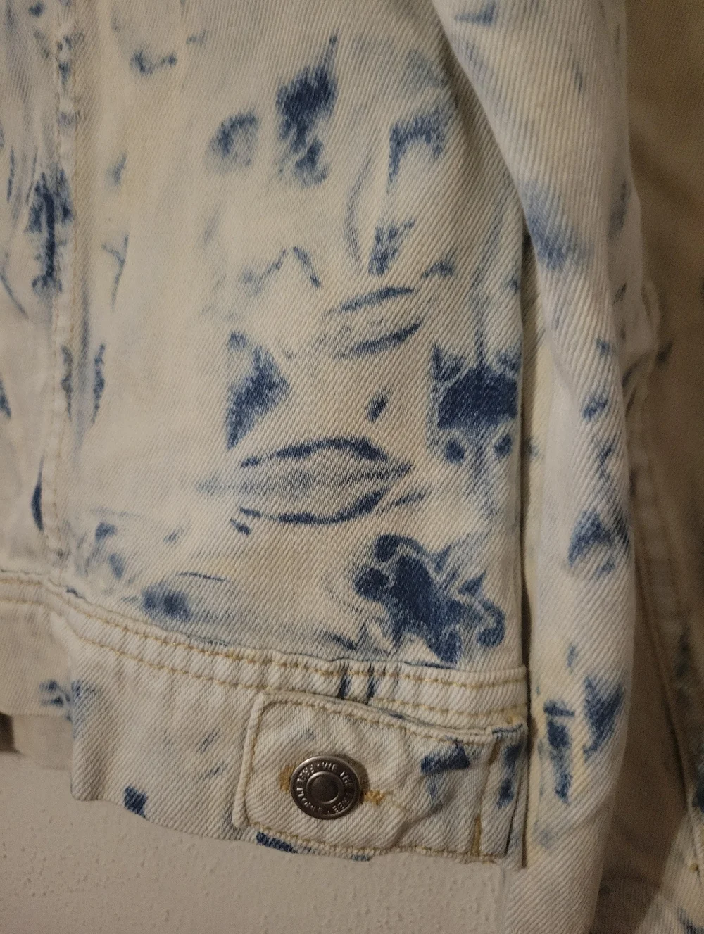Free People Rumors Denim Jean Jacket- Jones Tie Dye Blue - Picture 10 of 13